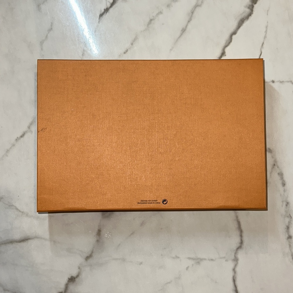 100% Authentic Lv Box - image 7